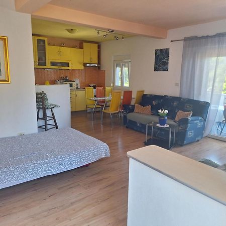 Apartman Mari Trogir Zewnętrze zdjęcie