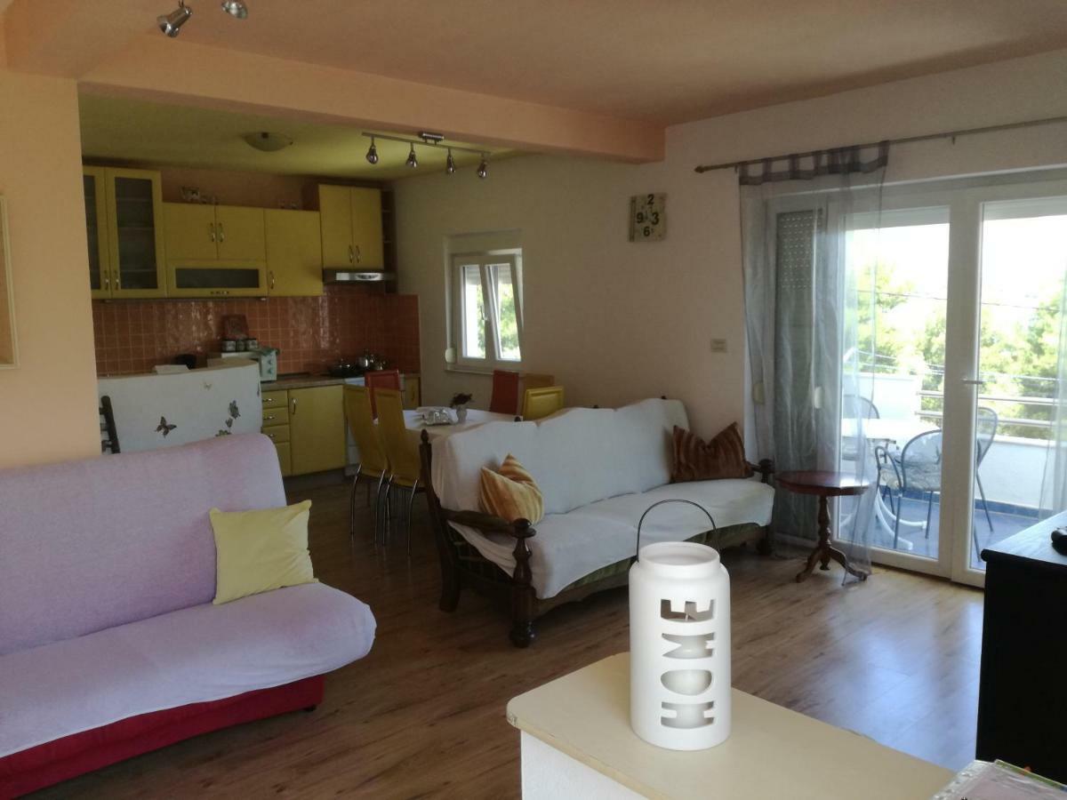 Apartman Mari Trogir Zewnętrze zdjęcie